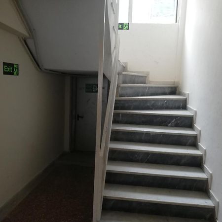Apartment By The Beach Neo Epivates Exterior photo
